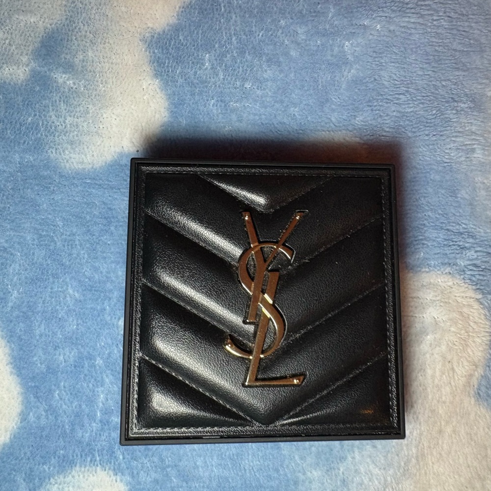Ysl face powder 01
